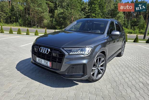 Audi Q7 2021