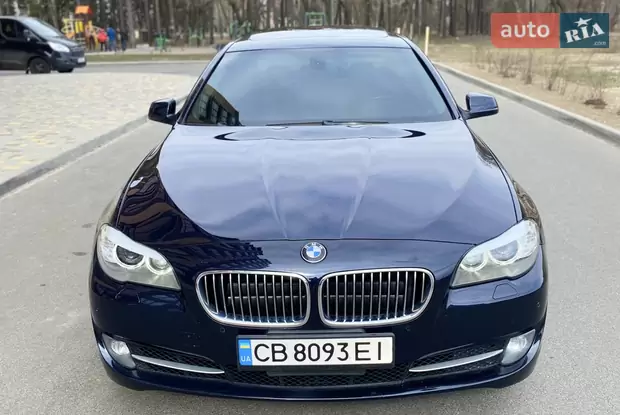 BMW 5 Series 2011