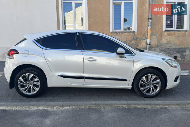 Citroen DS4 2013
