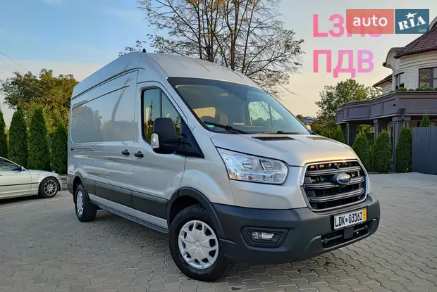 Ford Transit 2021