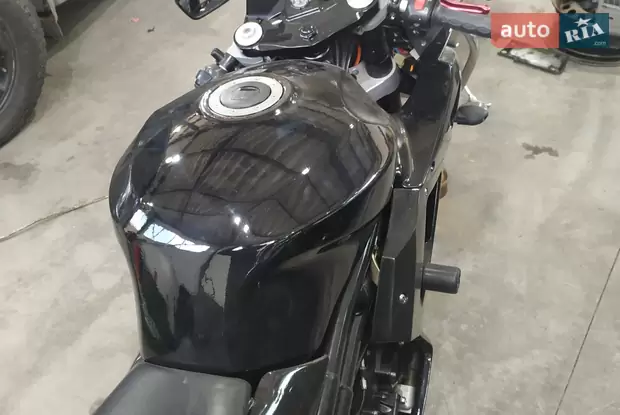 Hyosung GT 650R 2011