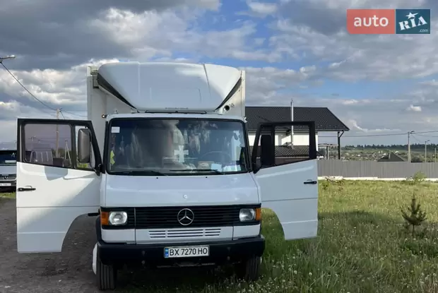 Mercedes-Benz T2 1986