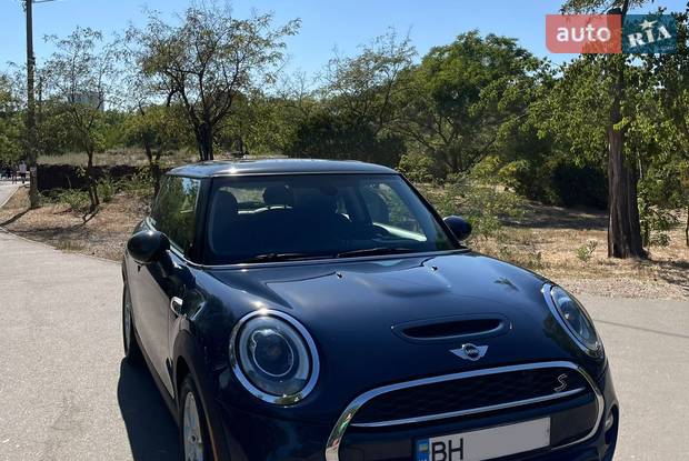 MINI Hatch 2014