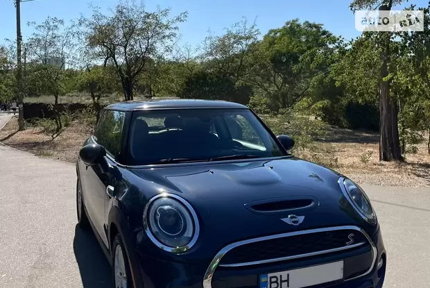 MINI Hatch 2014