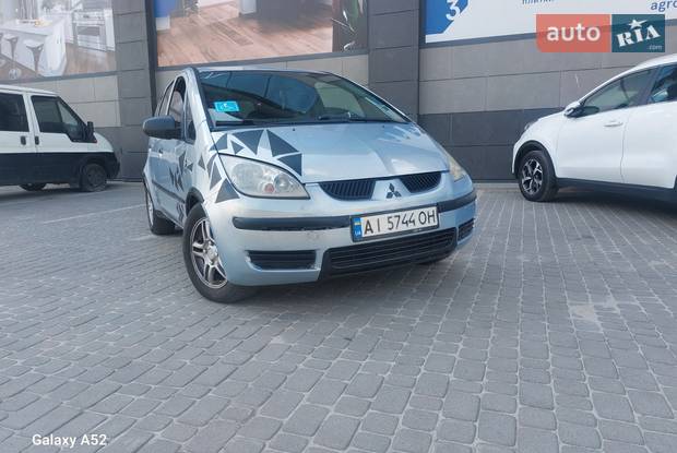 Mitsubishi Colt 2005