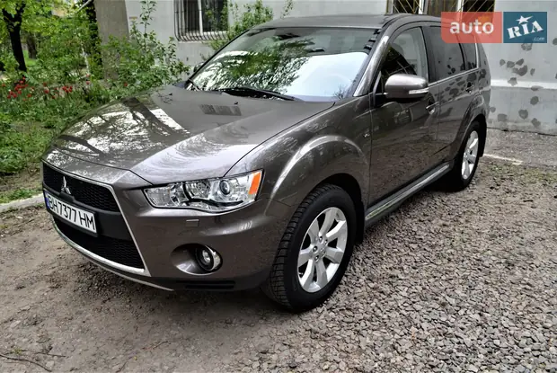 Авто Митсубиши в Украине в две тыщи девятнадцать году