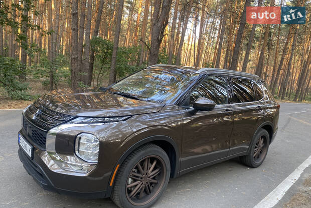 AUTO.RIA – Митсубиси 2022 года в Украине - купить Mitsubishi 2022 года