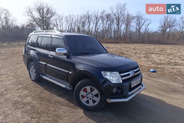 Mitsubishi Pajero Wagon 2008