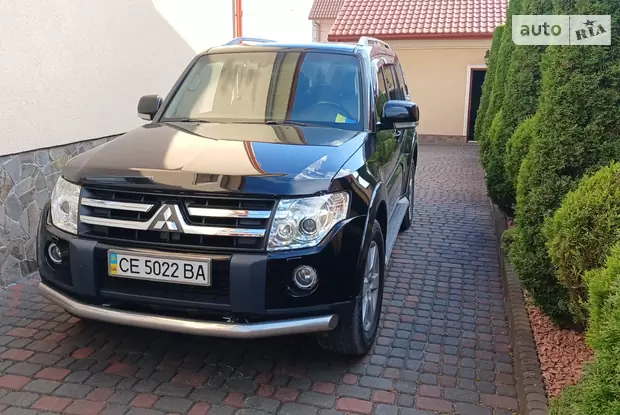 Mitsubishi Pajero 2008