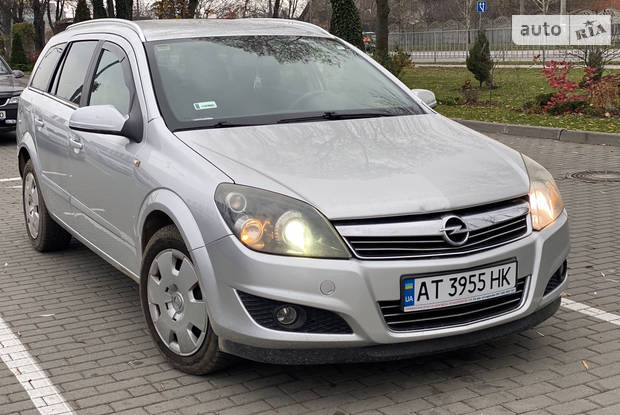 Opel Astra ...