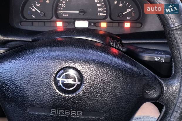 Opel Vectra 1996