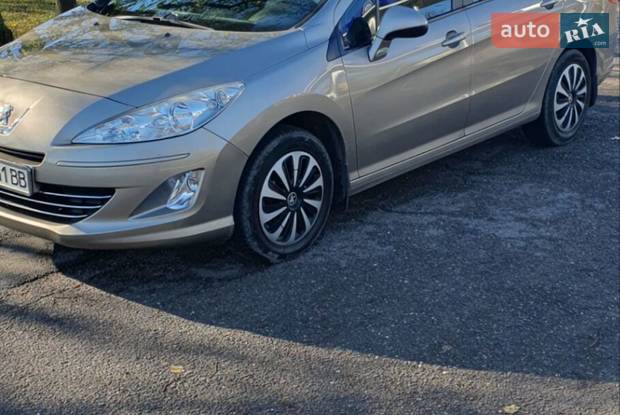 Peugeot 408 2012