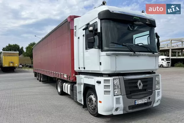Renault Magnum 2011