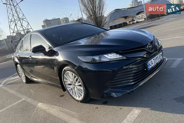 Toyota Camry 2017