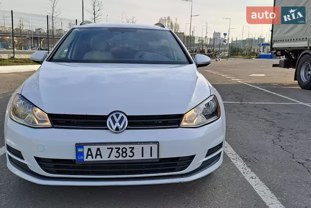 Volkswagen Golf 2015