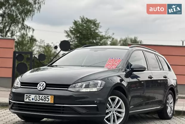 Volkswagen Golf 2020