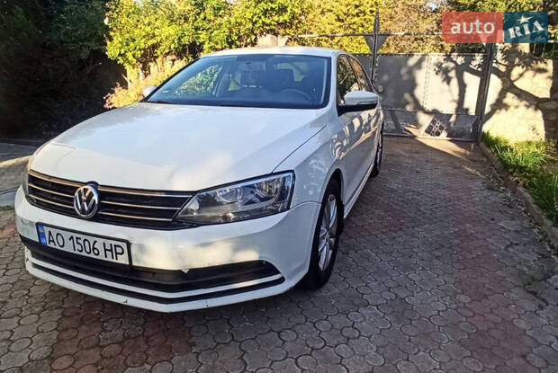 AUTO.RIA – Фольксваген Джетта 2015 года в Украине - купить