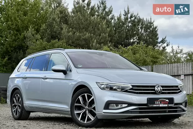 Volkswagen Passat 2022