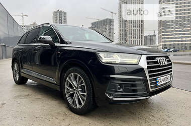 Audi Q7 2015