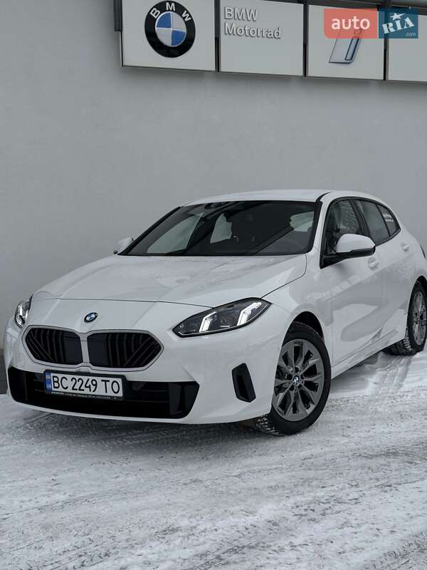 Хэтчбек BMW 1 Series 2024 в Львове
