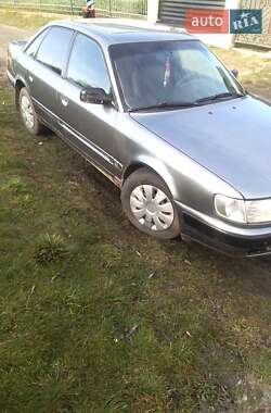 Седан Audi 100 1991 в Жовкве