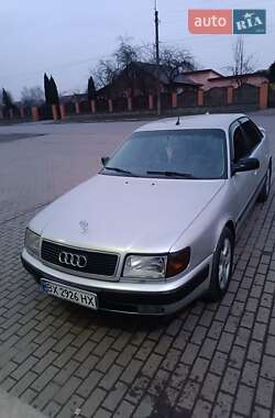 Седан Audi 100 1993 в Полонном