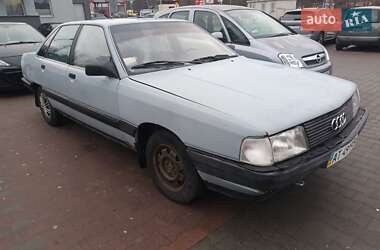 Седан Audi 100 1989 в Ивано-Франковске