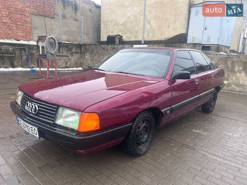 Седан Audi 100 1988 в Черновцах Седан Audi 100 1988 в Черновцах