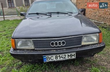 Седан Audi 100 1988 в Горохове