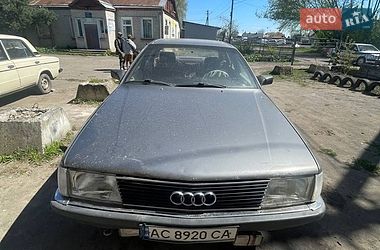 Седан Audi 100 1986 в Володимирі