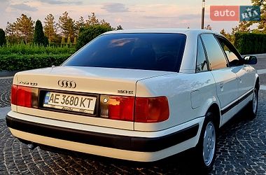 Седан Audi 100 1991 в Днепре