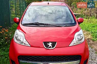 Хэтчбек Peugeot 107 2011 в Львове