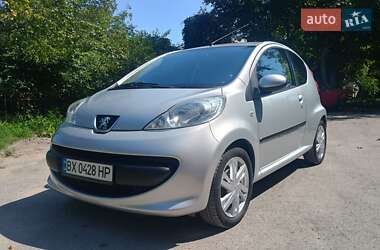 Хетчбек Peugeot 107 2008 в Кам'янець-Подільському