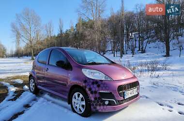 Хетчбек Peugeot 107 2013 в Черкасах