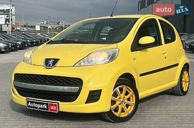 Хетчбек Peugeot 107 2010 в Львові