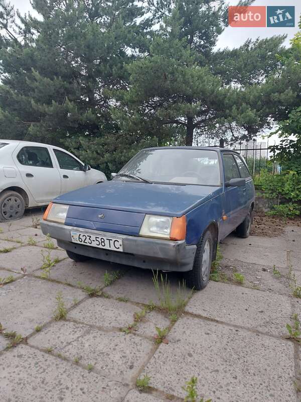 Хэтчбек ЗАЗ 1102 Таврия-Нова 2002 в Львове