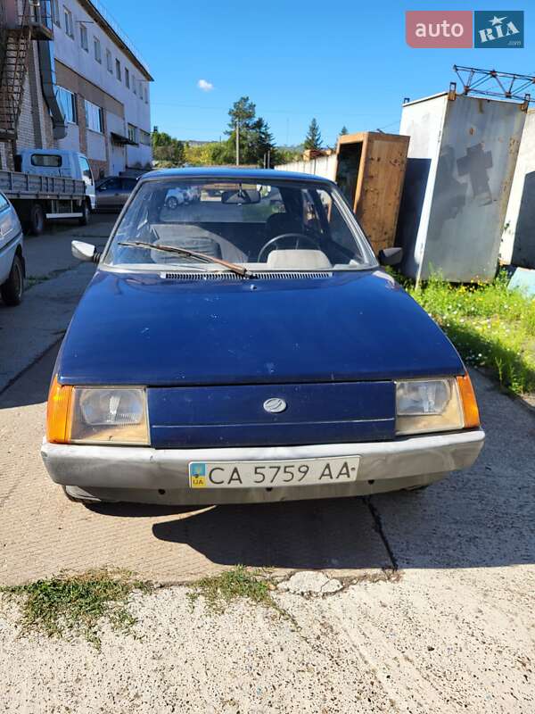 Хетчбек ЗАЗ 1102 Таврія-Нова 2004 в Черкасах