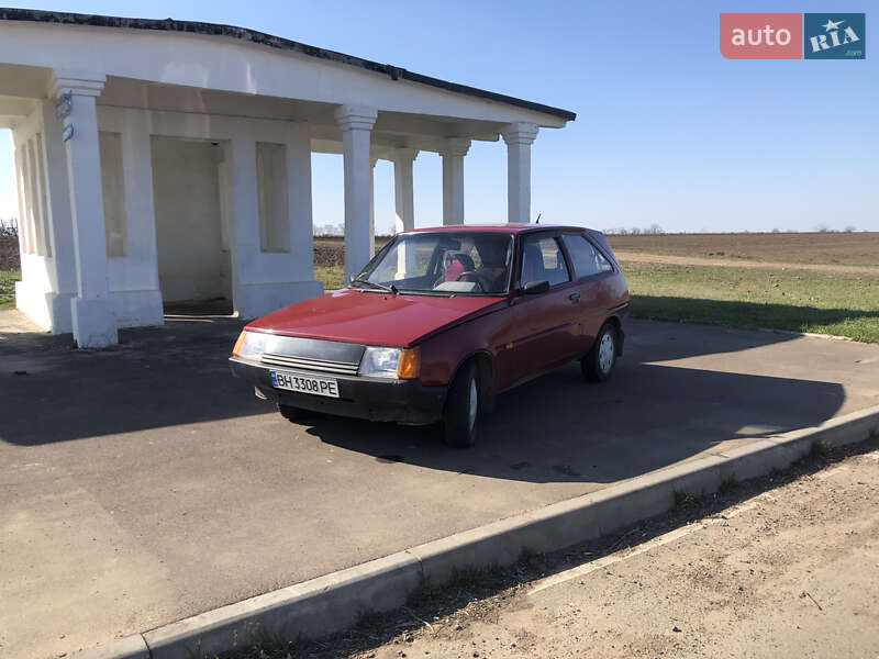 Хэтчбек ЗАЗ 1102 Таврия 2004 в Болграде Хэтчбек ЗАЗ 1102 Таврия 2004 в Болграде