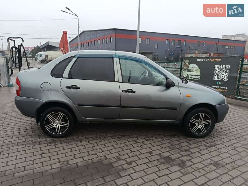 Седан ВАЗ / Lada 1118 Калина 2007 в Кривом Роге