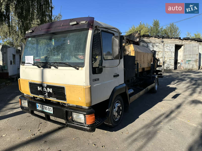 Бетононасос MAN 12.163 1995 в Киеве Бетононасос MAN 12.163 1995 в Киеве