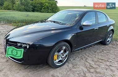 Седан Alfa Romeo 159 2007 в Смеле
