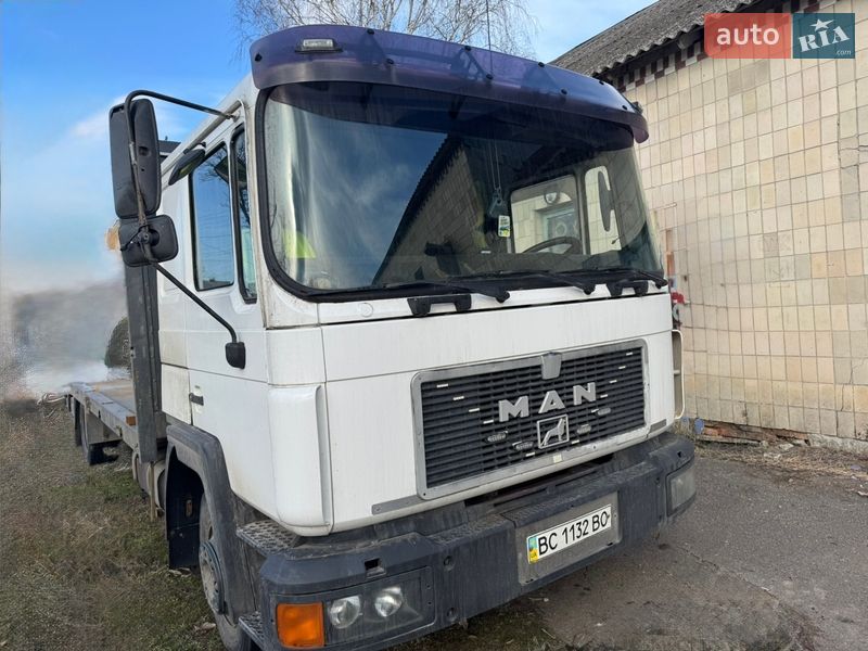 Эвакуатор MAN 18 1992 в Полтаве