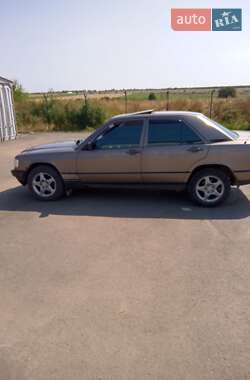 Седан Mercedes-Benz 190 1988 в Широком