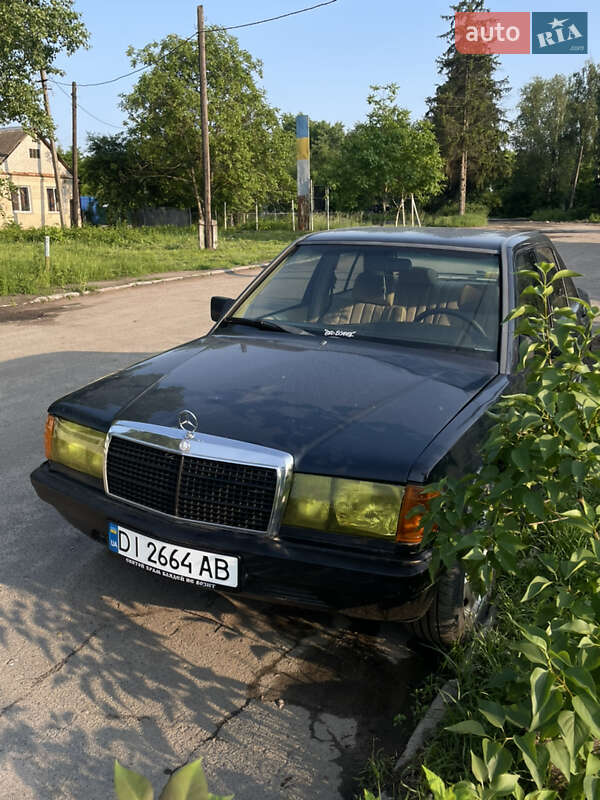 Седан Mercedes-Benz 190 1986 в Житомире