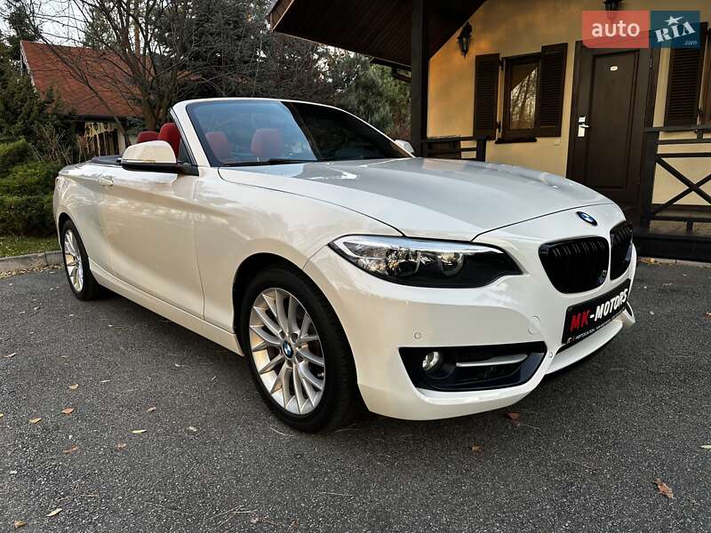 Кабриолет BMW 2 Series 2015 в Киеве