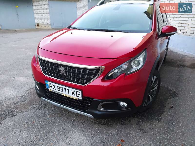 Позашляховик / Кросовер Peugeot 2008 2016 в Харкові Позашляховик / Кросовер Peugeot 2008 2016 в Харкові