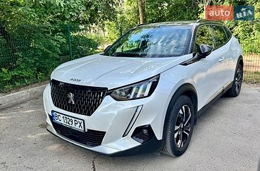 Позашляховик / Кросовер Peugeot 2008 2020 в Львові