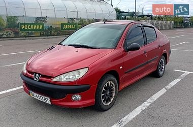 Седан Peugeot 206 2008 в Львові