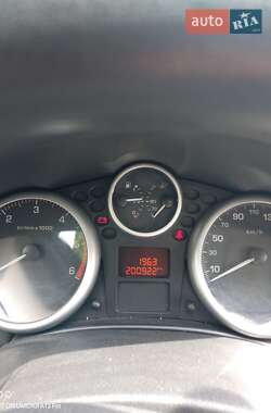 Хетчбек Peugeot 207 2011 в Рівному
