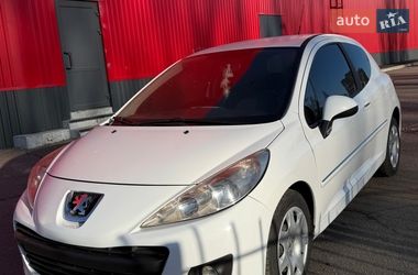 Хетчбек Peugeot 207 2011 в Кропивницькому